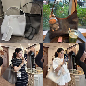 Túi Hobo size miệng 40 đáy 34cm kèm ví hàng QC cao cấp