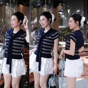 Áo len mềm kẻ mongto ngựa kèm khăn cộc tay co giãn