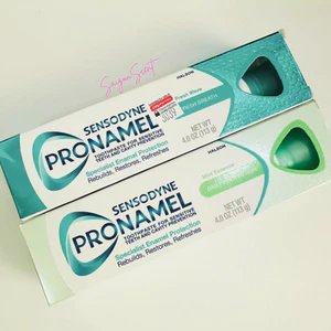 Kem đánh răng làm trắng răng Sensodyne bản Mỹ