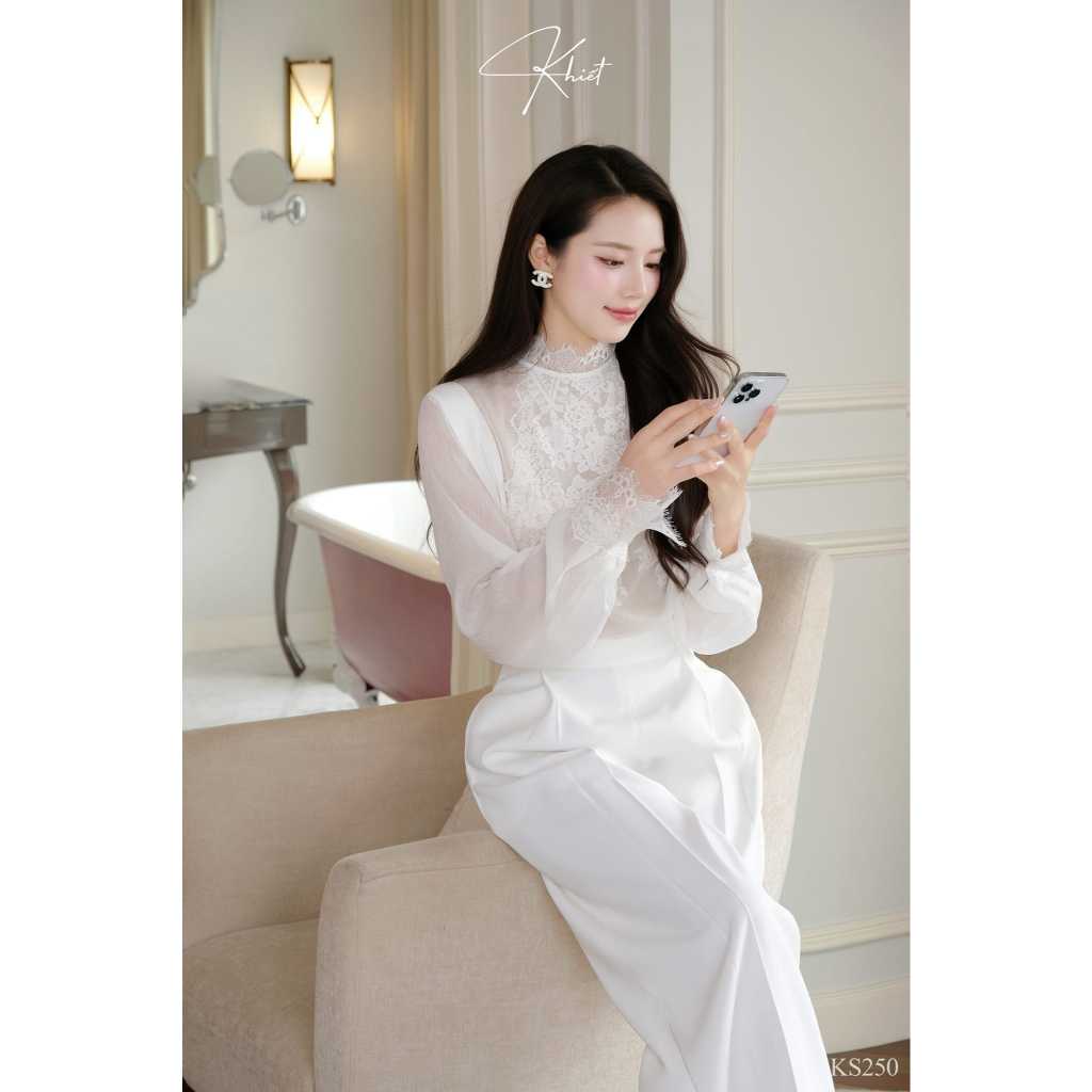 Set Khiết gồm áo tơ phối ren trắng và quần ống rộng dài xếp ly phong cách thanh lịch KS250
