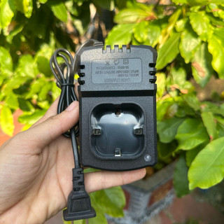 Đế sạc pin 4 cell 16.8V Drama cho máy khoan pin