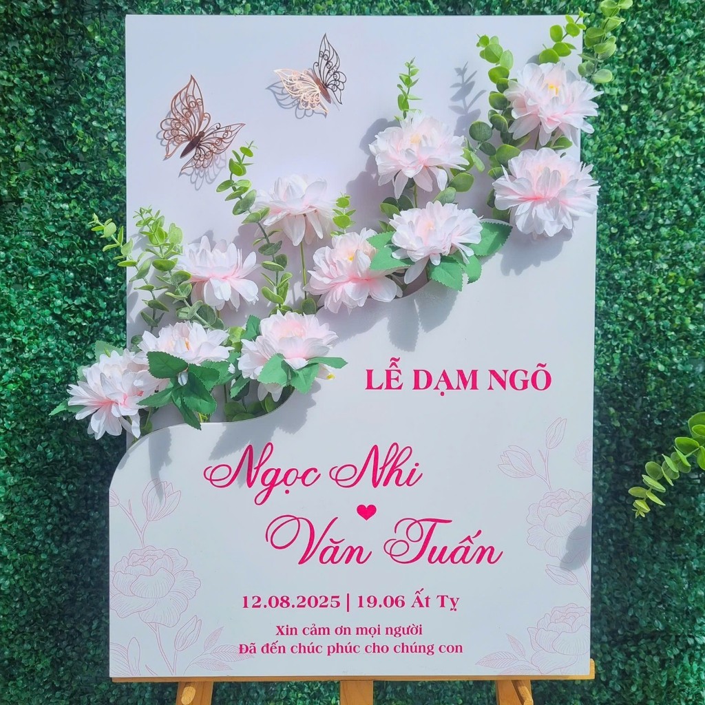 Bảng Welcome Dạm Ngõ In Tên Theo Yêu Cầu Decor Lễ Ăn Hỏi Cao Cấp