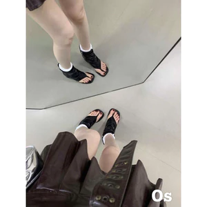 Boot xỏ ngón