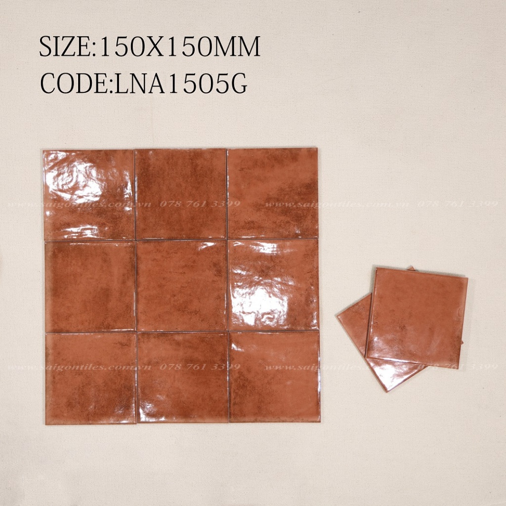 Gạch thẻ150x150mm men bóng nhập khẩu