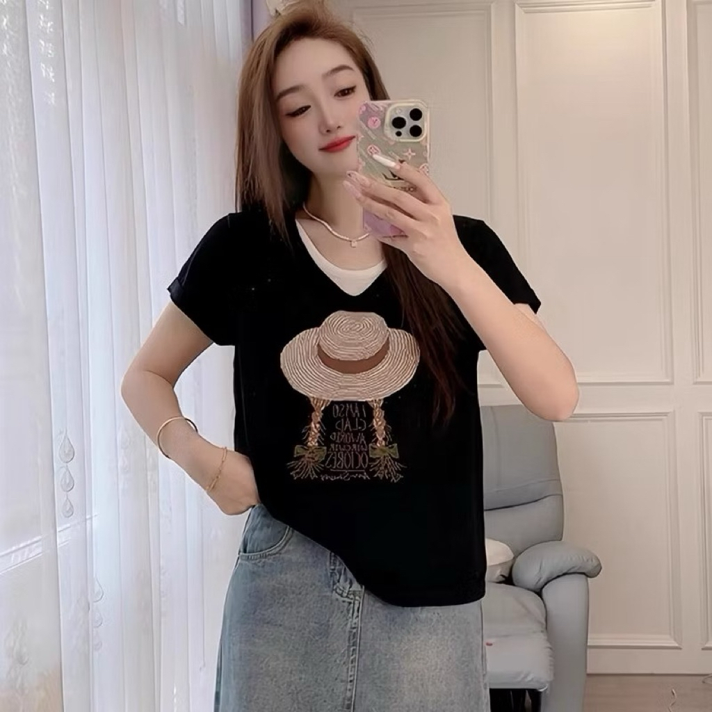Áo len mongtogi QC,áo len dệt kim nữ hàng thanh lý hoạ tiết siêu cute size 45-57kg.