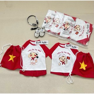 Set đồ bộ bé trai bé gái 2/9 + 1 Em bé yêu nước Siêu Hottrend + Tặng Balo Cờ Đỏ Sao Vàng Cho Bé