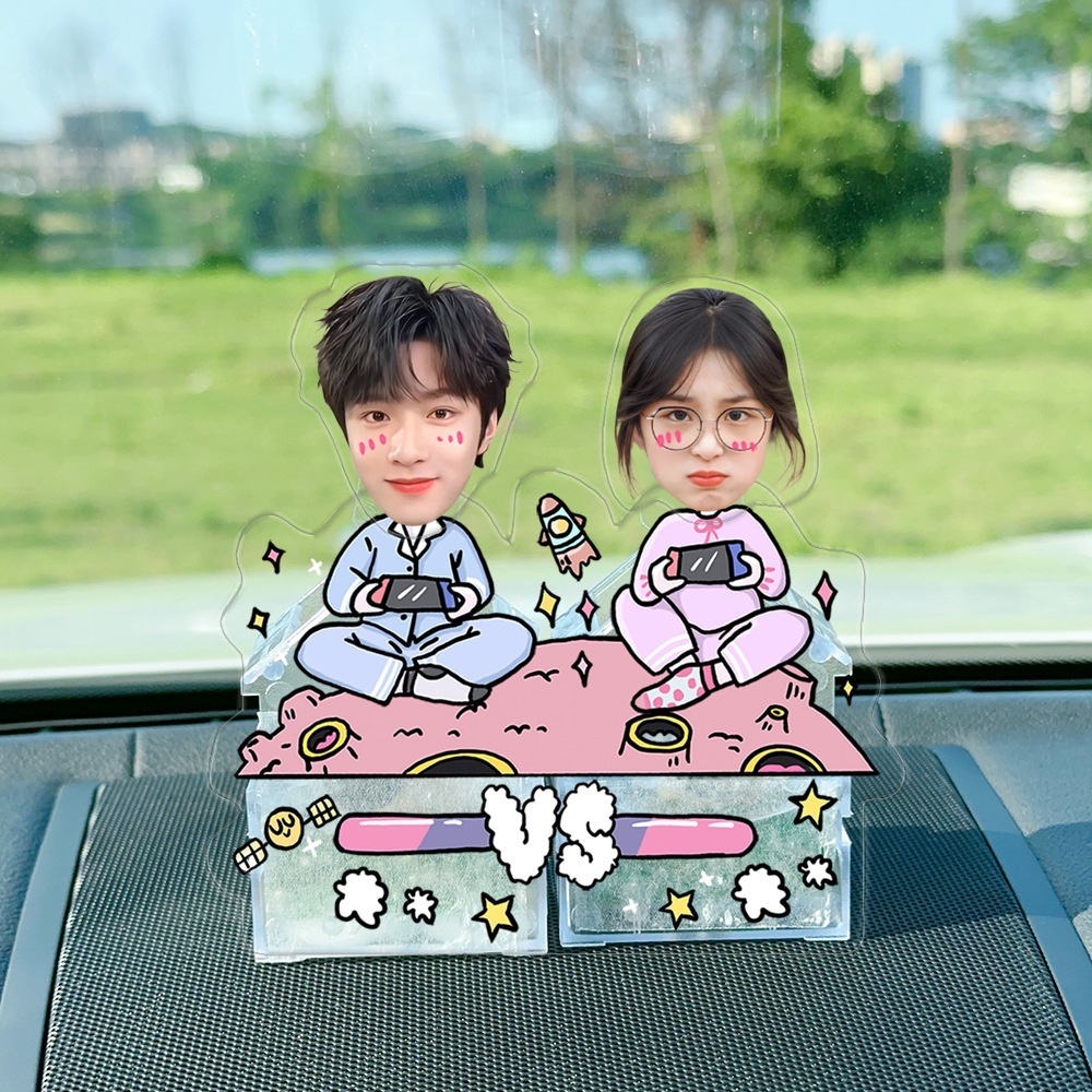 Mô Hình Standee Lắc Đầu In Theo Yêu Cầu, Standee Lắc Đầu Ghép Mặt Mica Chibi Dễ Thương Cute Trang Trí Bàn Học - SakuMai