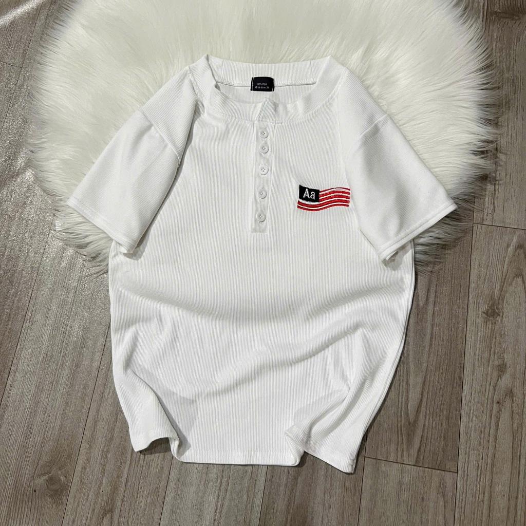 [SIÊU SALE MỞ BÁN] Áo thun babytee Dáng Ngắn Cổ Trụ 5 cúc thêu cờ AA dáng ôm vừa mẫu mới MÙA HÈ 2025