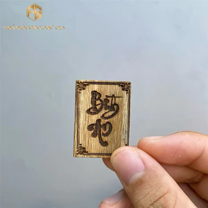 Miếng trầm để ví may mắn