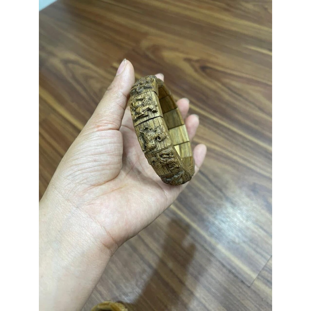 Lắc Tay Trầm Hương 12 con giáp Phong Thuỷ Phú Gia Tài Lộc