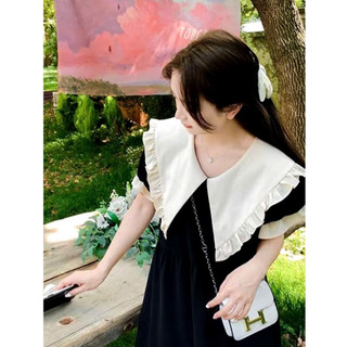 Váy bầu cổ bèo kem Viba VB14 dáng babydoll trẻ trung màu đen phối be cổ tim