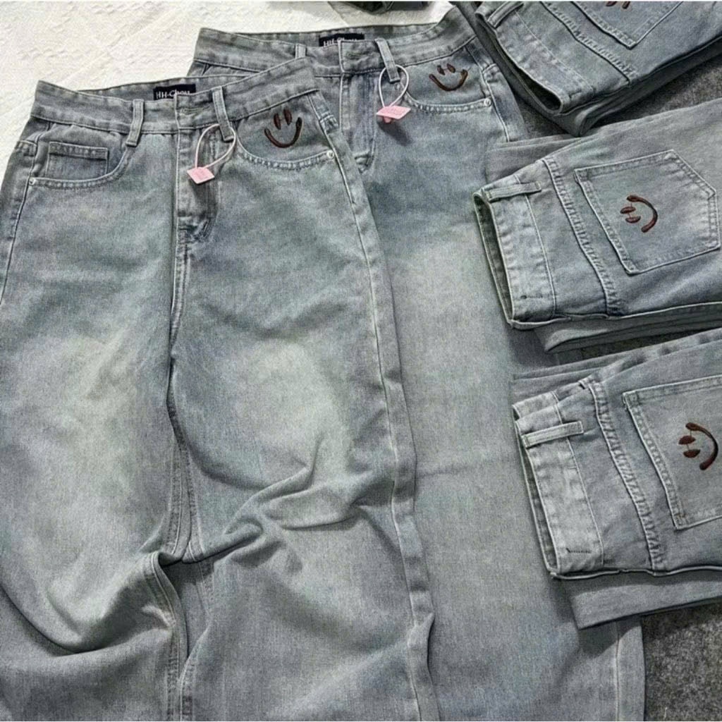 Quần Suông Ống Rộng Cạp Cao Thiết Kế Thêu Mặt Cười