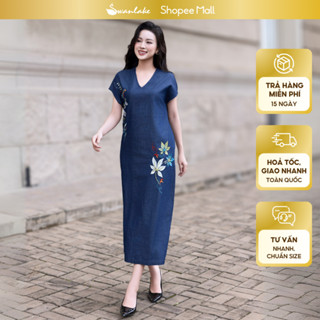 SWANLAKE | Váy Đầm Nữ Midi Suông Xẻ Tà Denim Jean Wash Thêu Hoa Cổ Tim Tay Hến Có Túi Công Sở D12896