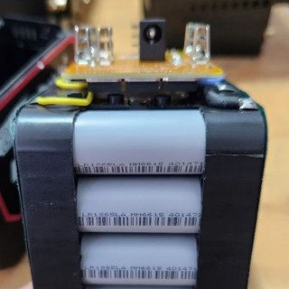 15cell Makita phổ thông