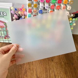 Tấm Lót Chống Thấm Khi Tô Màu, Tấm Lót Mica Sần Mờ Khổ A4 A5