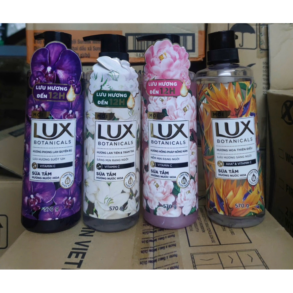 Sữa Tắm Lux Hương Nước Hoa Cao Cấp Sáng Mịn Rạng Ngời 570G