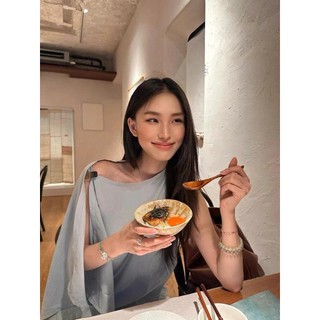 𝗕𝗮𝗹𝗶 𝗟𝗶𝗻𝗲𝗻- | LY LINEN | Áo linen nút gỗ lệch vai