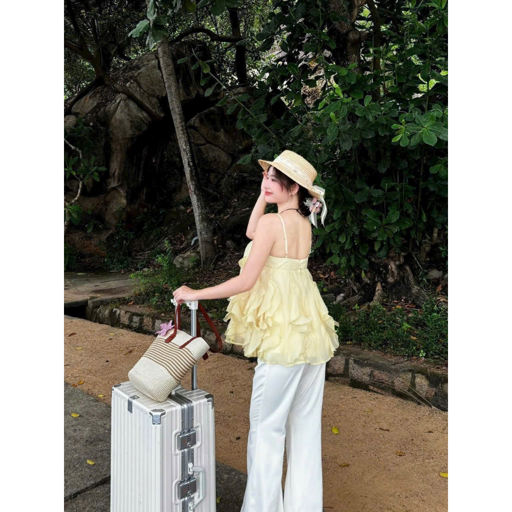 Set bộ nữ áo babydoll 2 dây bèo lai xinh xắn mix quần dài suông sang chảnh giúp Nàng nổi bật đi chơi, dự tiệc