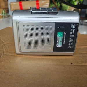 Radio tích hợp loa trước Máy nghe băng cassette Soundlook SAD-1240 sản xuất 2017-2021 made in China