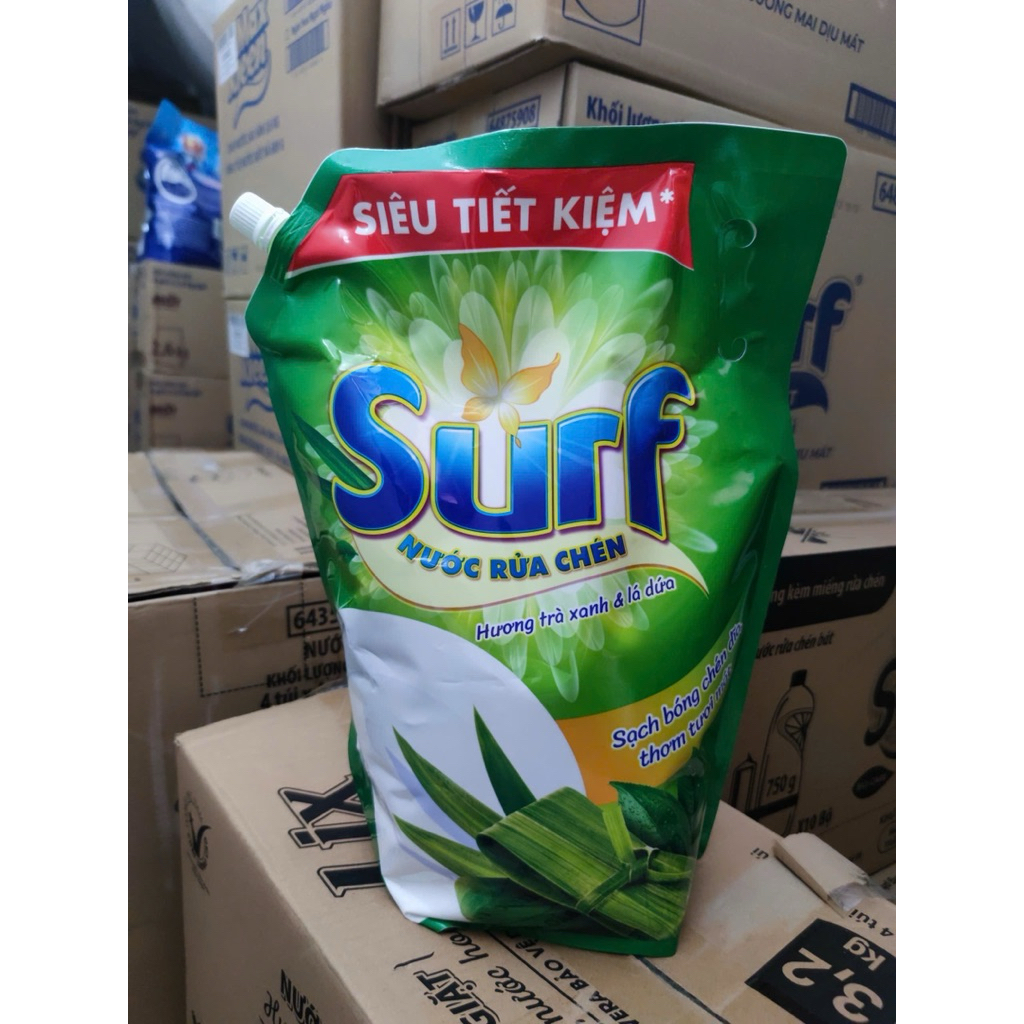 Combo 2 Túi Nước Rửa Chén Bát Surf Trà Xanh Và Lá Dứa 3.2kg, Dầu Rửa Bát Đậm Đặc Sạch Dầu Mỡ