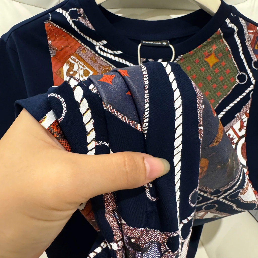 Áo Thun Mirage Họa Tiết Patchwork Local Brand Chất 100% Cotton Mềm Mịn Thoáng Mát.