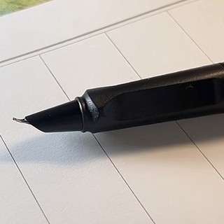 Bút máy đầu cong 45,35 độ chuyên viết nét thanh đậm ( TẶNG KÈM 10 ỐNG MỰC ĐEN )