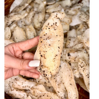 ỨC MỠ KHÔ DỨA VỊ TIU TỎI 500G(Tặng kèm mắm me)
