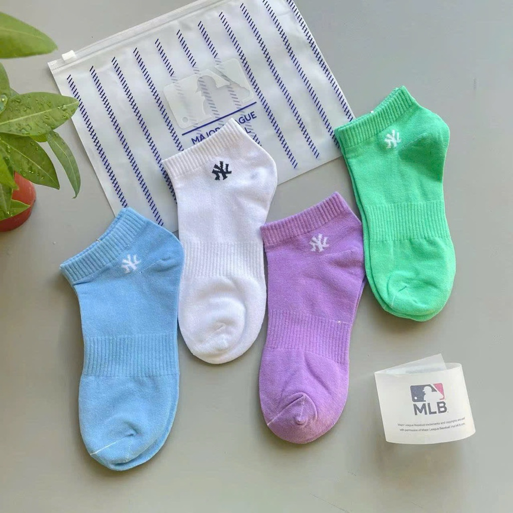 Túi 4 đôi tất ny cổ ngăn mẫu mới