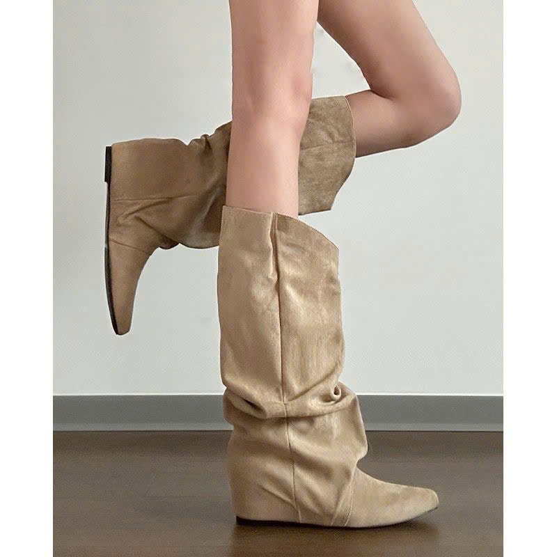 (Sẵn kaki 35,36,38 đen 37) Giày Bốt Maillard Cao Bồi Miền Tây Màu Nâu Xếp Ly Mũi Nhọn Phong Cách Hoang Dã