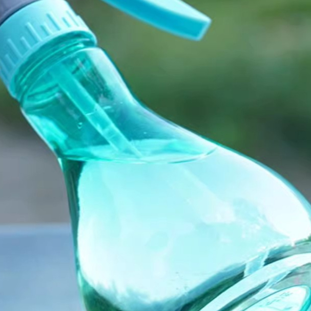 BÌNH TƯỚI CÂY  – TƯỚI MÁT TỰ NHIÊN, LAN TỎA NIỀM VUI XANH 250 ML 76546
