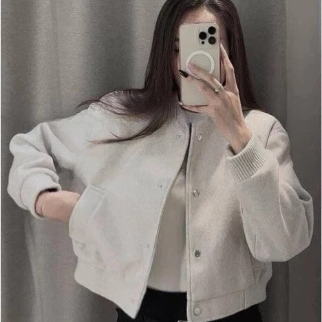 AÓ Khoác Bomber Dạ Ép Dáng Ngắn Croptop Nữ ,Chất Liệu Dạ Ép Hàn Quốc Loại 1 Phù Hợp Mặc  Thu Đông Tết 2025