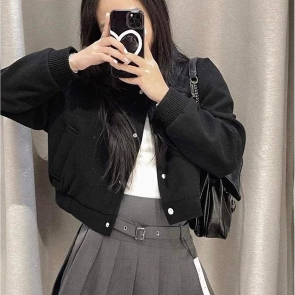 AÓ Khoác Bomber Dạ Ép Dáng Ngắn Croptop Nữ ,Chất Liệu Dạ Ép Hàn Quốc Loại 1 Phù Hợp Mặc  Thu Đông Tết 2025