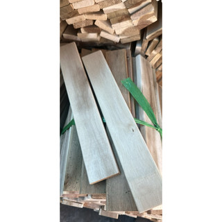 Thanh gỗ tràm tự nhiên.10 thanh 20 thanh Hàng xuất khẩu chiều dài 46cmx4,7x1,3cm đã bào mịn ; sấykhô