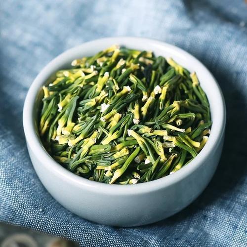 Tâm Sen Khô Nguyên Chất – Trà Tâm Sen Giúp Thư Giãn, Ngủ Ngon Tự Nhiên