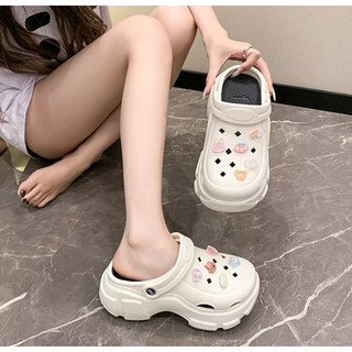 Dép sục nữ đế cao 7 cm kèm 14 charm Pizza cá tính năng động Mita CS-115