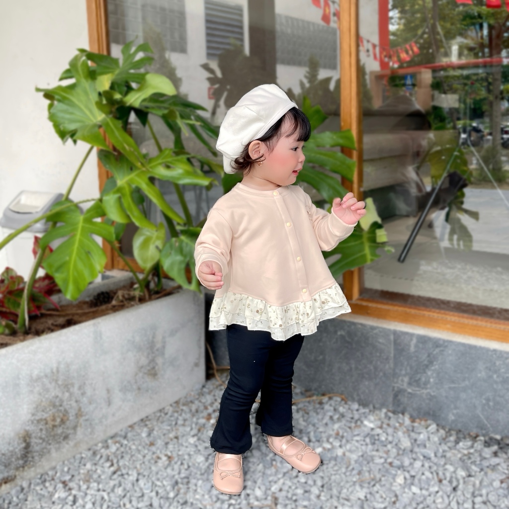 Áo Khoác Bé Gái Phối Bèo Nỉ Bông Giữ Ấm Mùa Đông – Phong Cách Hàn – Size 6M-3Y | QA229