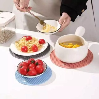 Miếng lót nồi nhấc nồi bằng silicone chịu được nhiệt độ cao 200 độ C màu Pastel