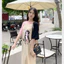 Đầm nữ dễ thương Váy suông thun cotton dài form rộng không cổ raglan be phối hồng đen họa tiết chibi bé gái WOODY T1285G