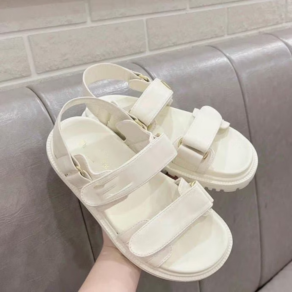 Sandal Quai dán Kem