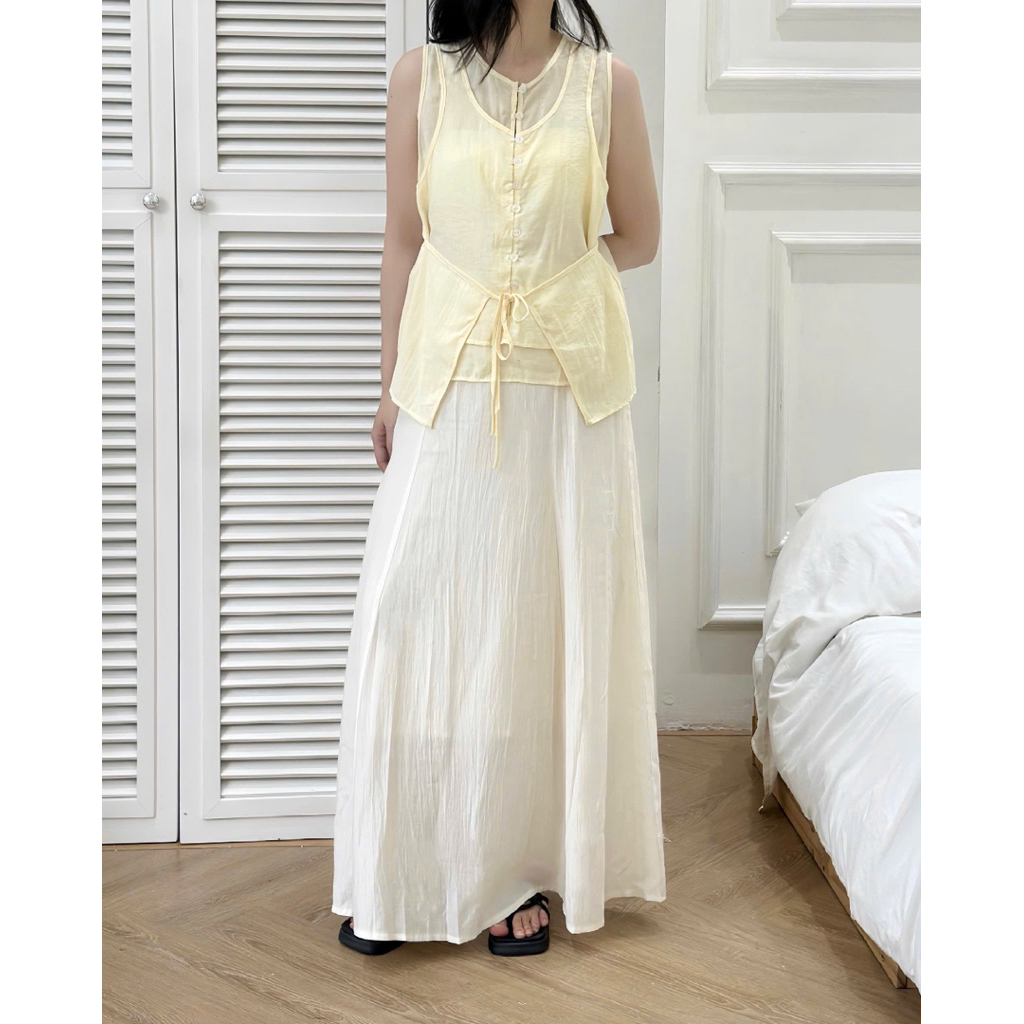 Áo sát nách mặc được 2 kiểu Onni st
