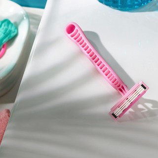 Dao cạo Gillette Venus Daisy 3 (2 cây)