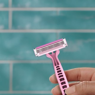 Dao cạo Gillette Venus Daisy 3 (2 cây)
