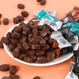 Kẹo Coffee Candy 8 vị – Kẹo cà phê hạt rang thơm ngon, ngọt ngào vị đậm đà.