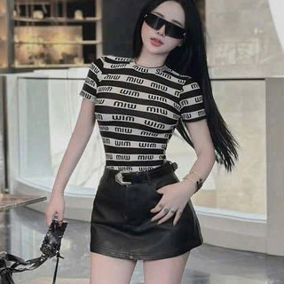 Áo Thun Lưới Xốp Dáng Ôm Chất Dãn Mềm Mại Phối Đồ Hót Trend