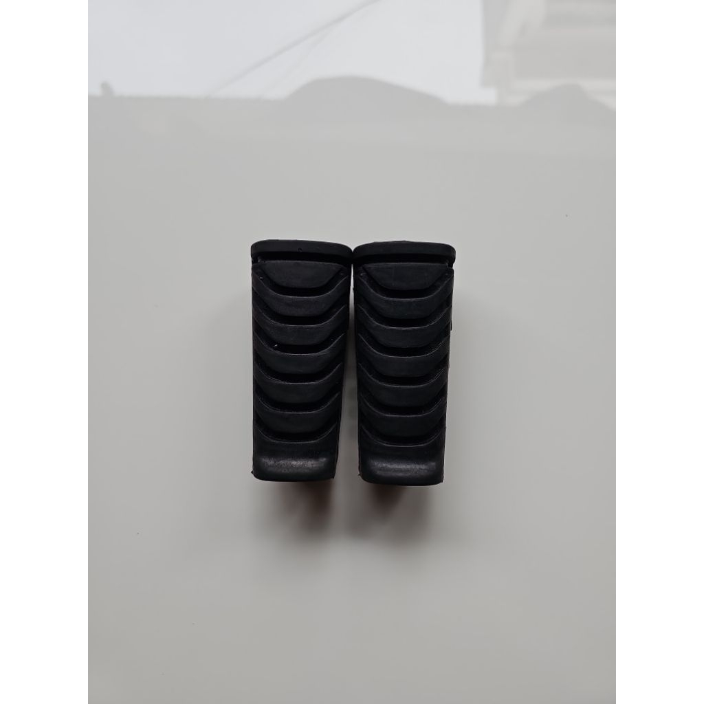 cao su trước để chân wave s110 wave rsx wave rs phụ tùng phụ kiện cho xe máy