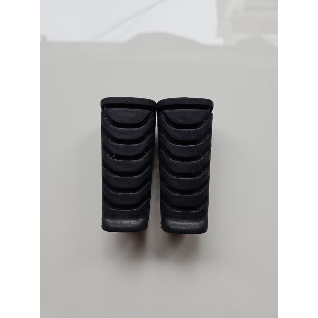 cao su trước để chân wave s110 wave rsx wave rs phụ tùng phụ kiện cho xe máy