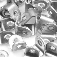 Ke Đỡ Chữ Nổi BEDO Ke V Gắn Chữ Mica Inox Alu Quảng Cáo Túi 800c Thi Công Nhanh Chuyên Nghiệp