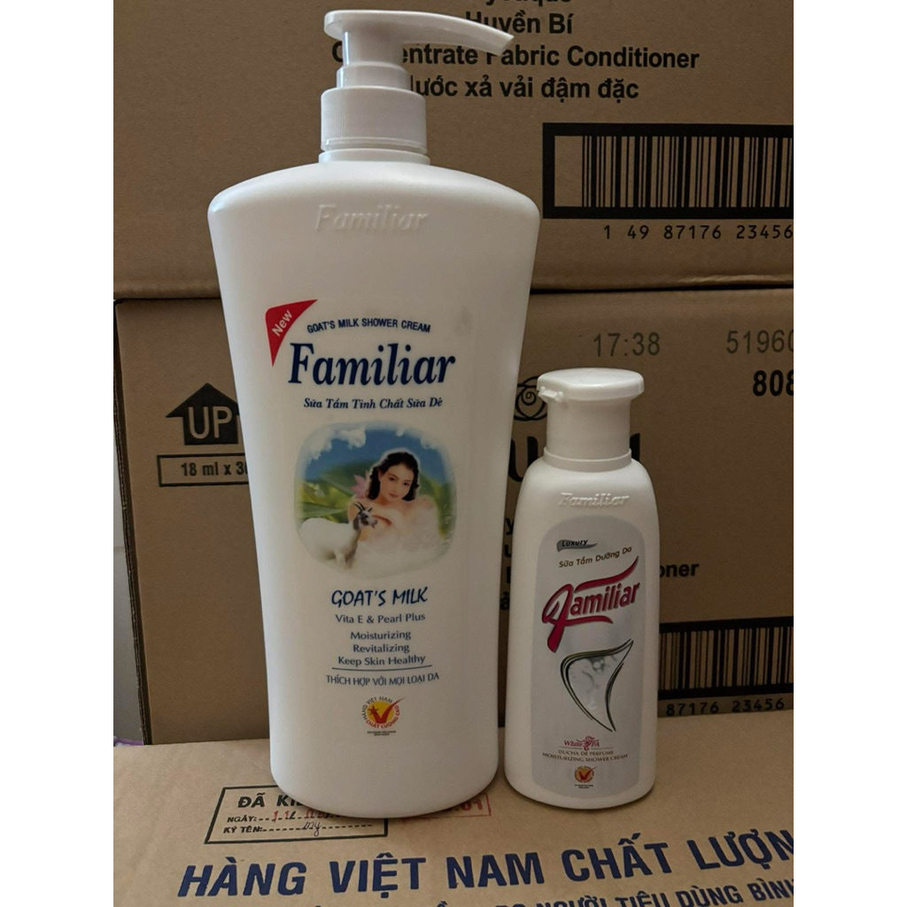 Sữa tắm tinh chất sữa Dê / cá ngựa Familiar 1kg