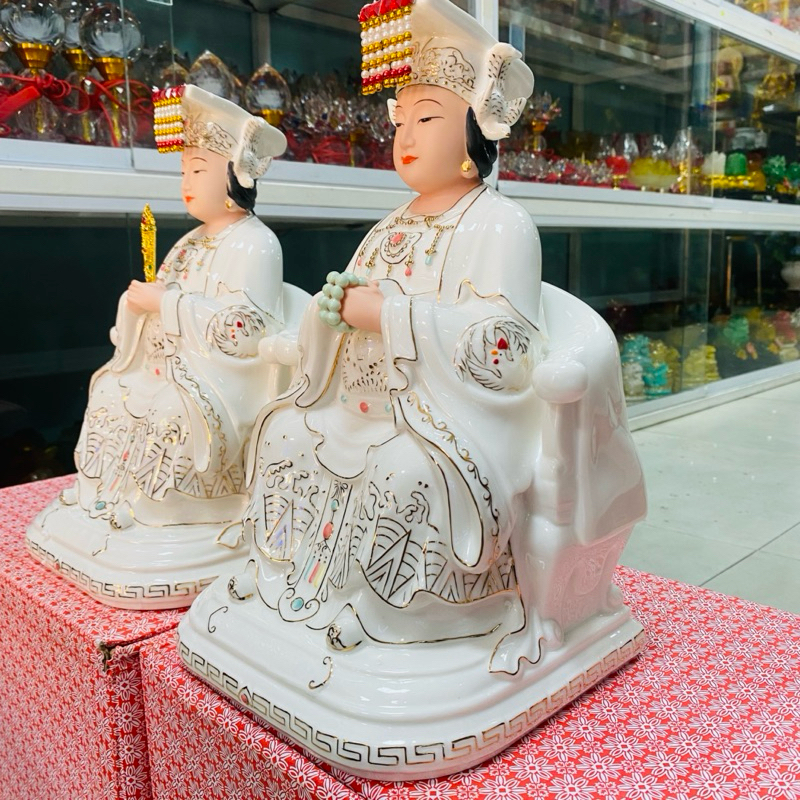 Chúa Tiên Chúa Ngọc, Cửu Thiên Huyền Nữ Chất Liệu Sứ Đúc Hoá cao 30cm
