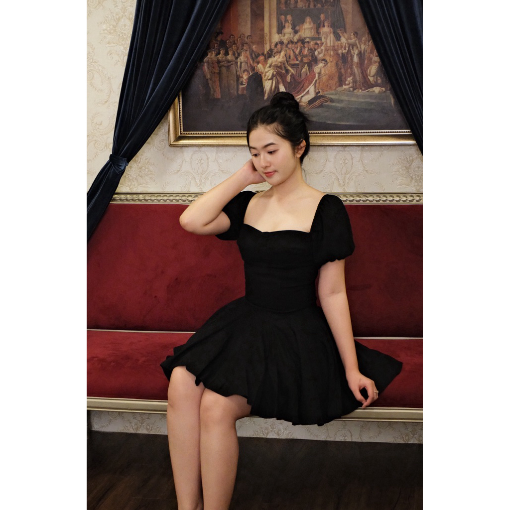 Ruby dress tùng phồng chấm bi